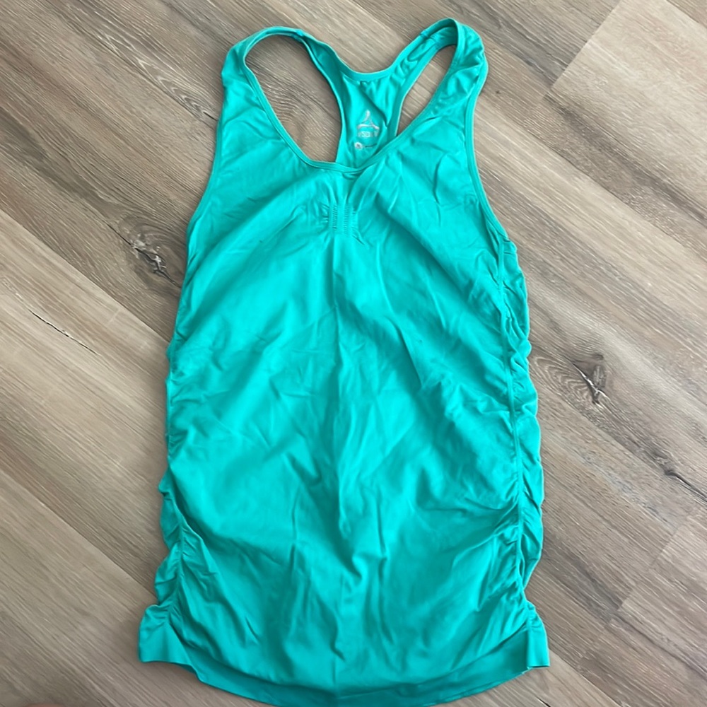 Womens aspire yoga top